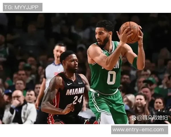 热火客战绿军面临挑战希罗缺阵维金斯与戴维恩米切尔出战存疑