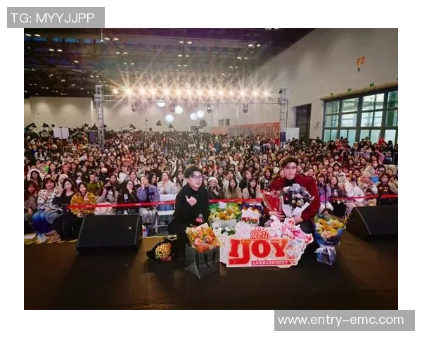 祝福刘奕鸣生日快乐的特别一天，愿他在新的一岁里收获更多幸福与成功